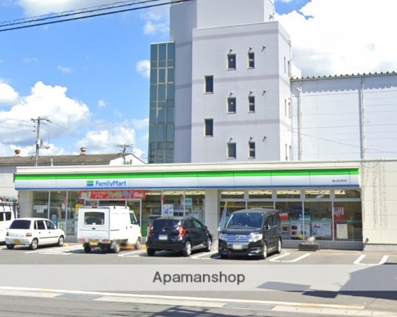コンビニ　ファミリーマート福山松浜町店（コンビニ）まで493m