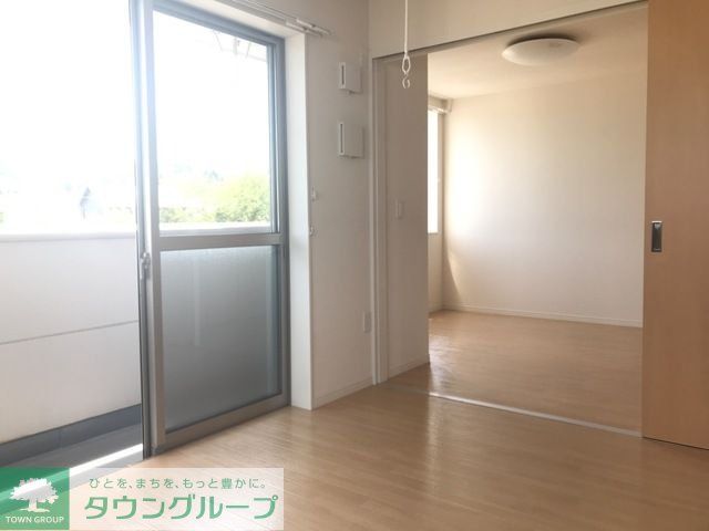 居室・リビング　お問合せはタウンハウジングまで！※現地待合わせ相談可能