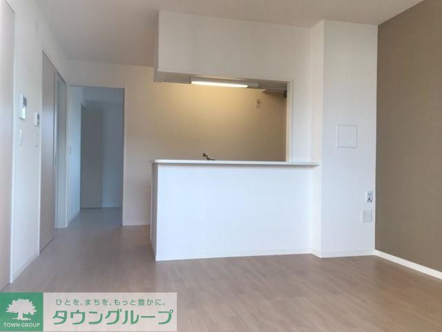 居室・リビング　お問合せはタウンハウジングまで！※現地待合わせ相談可能