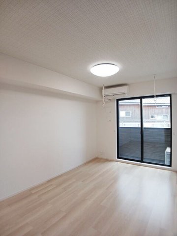 居室・リビング　居間です