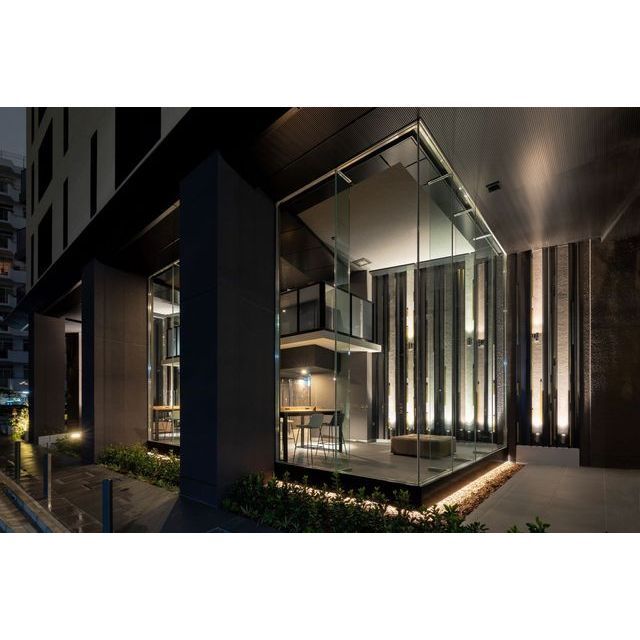 エントランス　ホール外周り