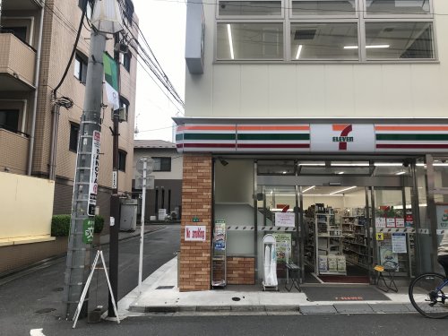 コンビニ　セブンイレブン 豊島北大塚3丁目店（コンビニ）まで164m