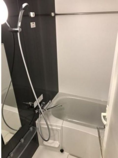 バス・シャワールーム　バスルーム