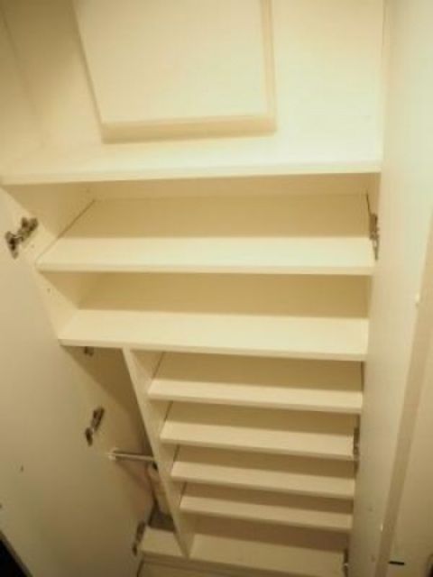 玄関　玄関収納