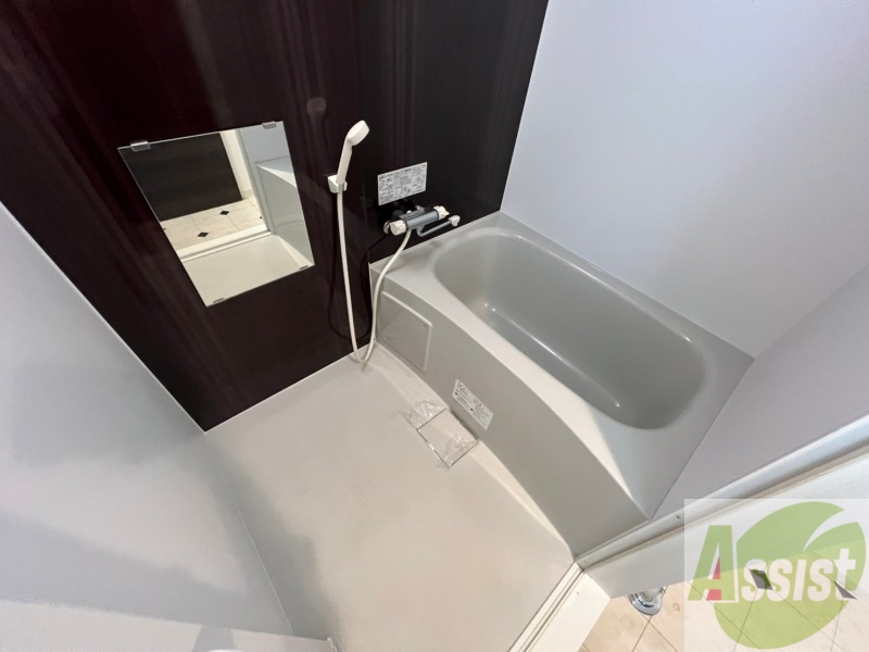 バス・シャワールーム　お風呂です！一日の疲れを癒してくださいね！