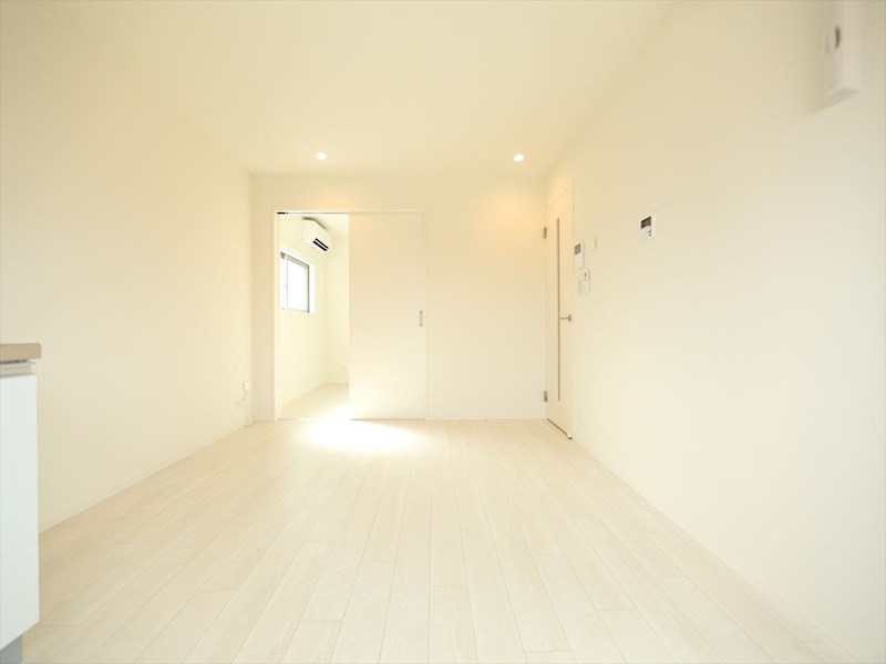 その他　ＬＤＫ9帖　システムキッチン　エアコン完備　同仕様写真