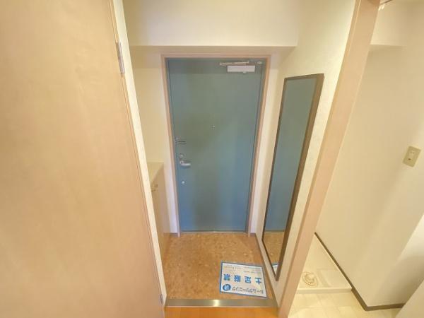 玄関　明るい玄関！