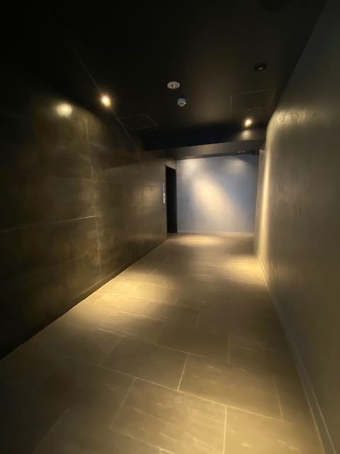 ロビー　建物の内部です