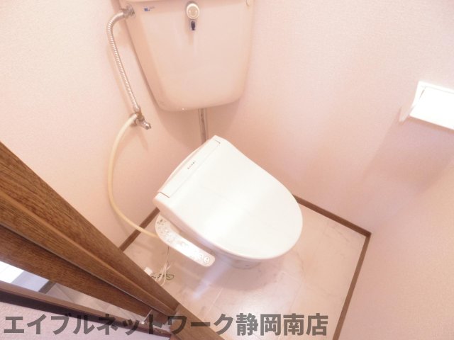 トイレ　イメージ