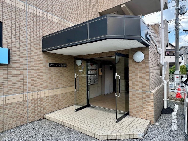 エントランス　建物入口