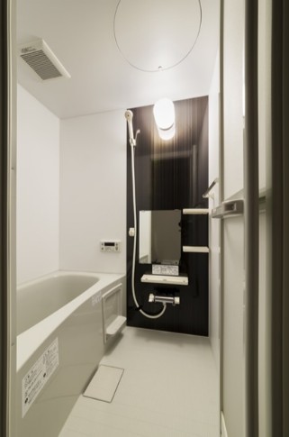 バス・シャワールーム　清潔な浴室！