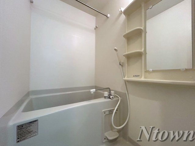 バス・シャワールーム　使いやすいお風呂です