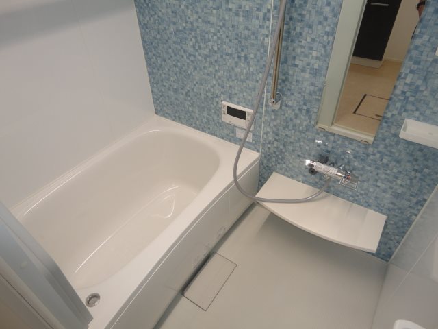 バス・シャワールーム　お風呂です
