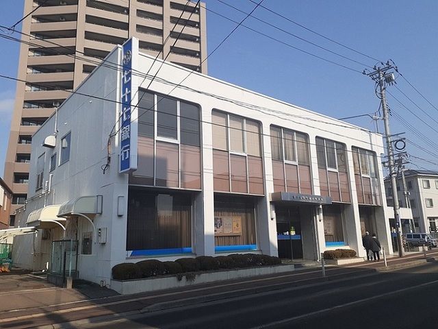 銀行　七十七銀行　南光台支店（銀行）まで2300m