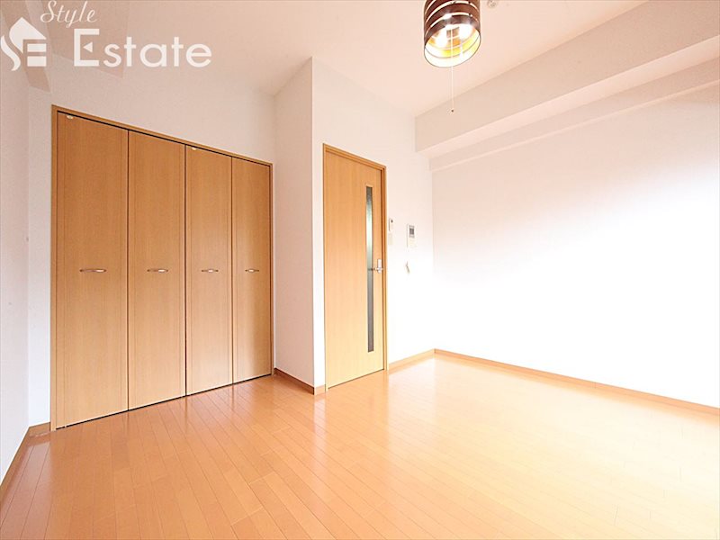 居室・リビング　内装