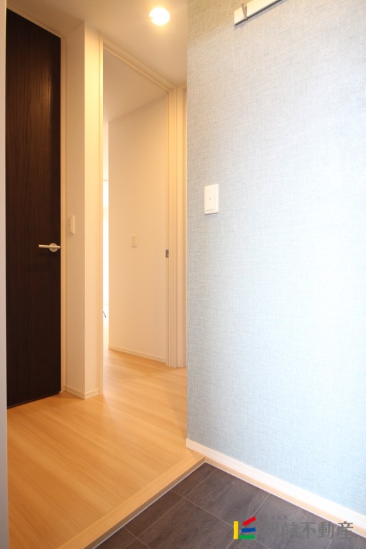 玄関　※同タイプ別部屋