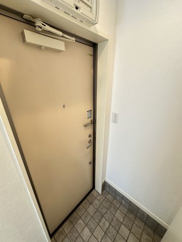 玄関　別部屋写真参考