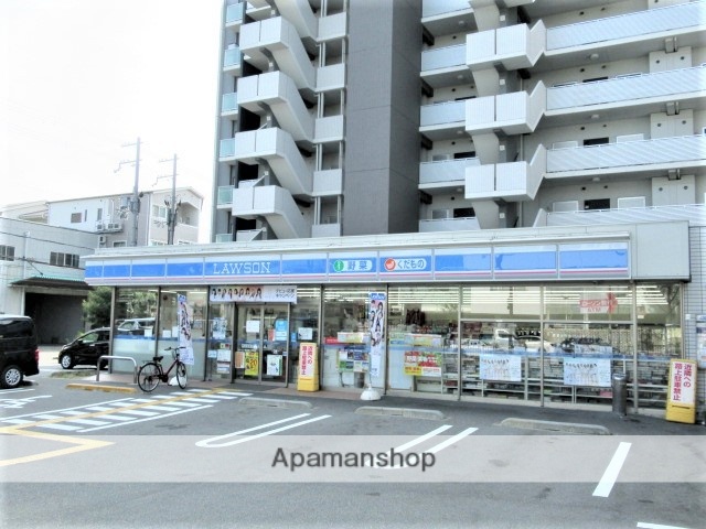 コンビニ　ローソン（コンビニ）まで404m