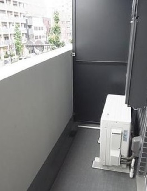 バルコニー　バルコニー