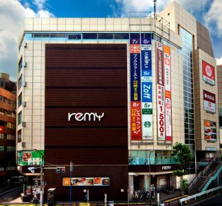 ショッピングセンター　レミィ五反田（ショッピングセンター）まで286m
