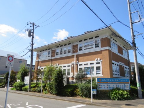 病院　はるひ野メディカルヴィレッジ（病院）まで141m