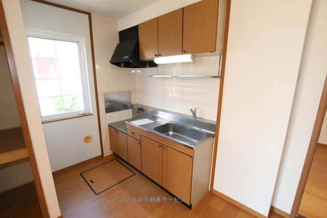 キッチン　きれいなキッチンです ニュークレストールソフィアB棟　101