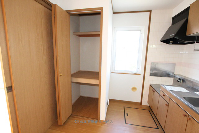 収納　小物を収納するのに便利です ニュークレストールソフィアB棟