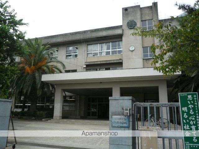 中学校　泉佐野市立中学校佐野中学校（中学校）まで547m