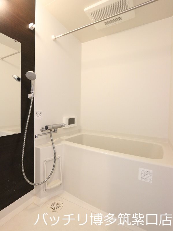 バス・シャワールーム　写真は別号室イメージの為、現状を優先致します