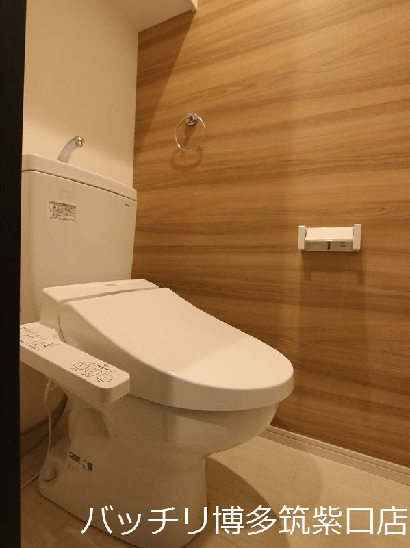 トイレ　写真は別号室イメージの為、現状を優先致します