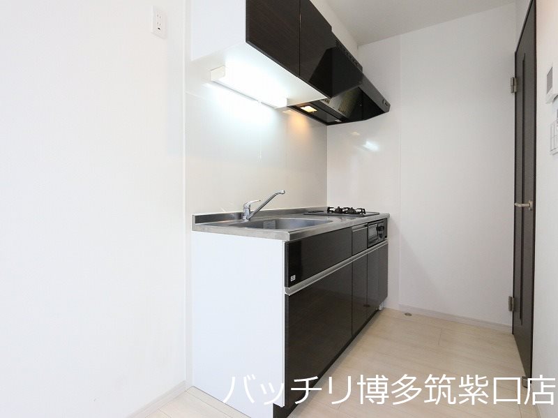 キッチン　写真は別号室イメージの為、現状を優先致します