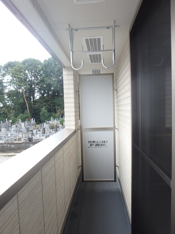 バルコニー　図面と現状に相違がある場合には現状を優先