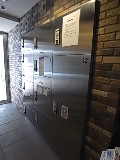 その他　宅配ボックス付き