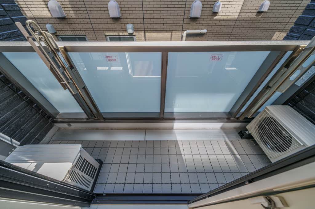 バルコニー　バルコニー