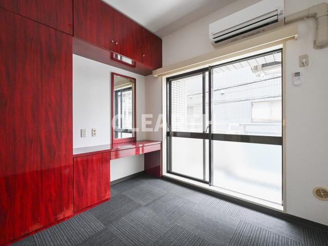 居室・リビング　同タイプ別住戸写真となります。現況と異なる場合がございます。