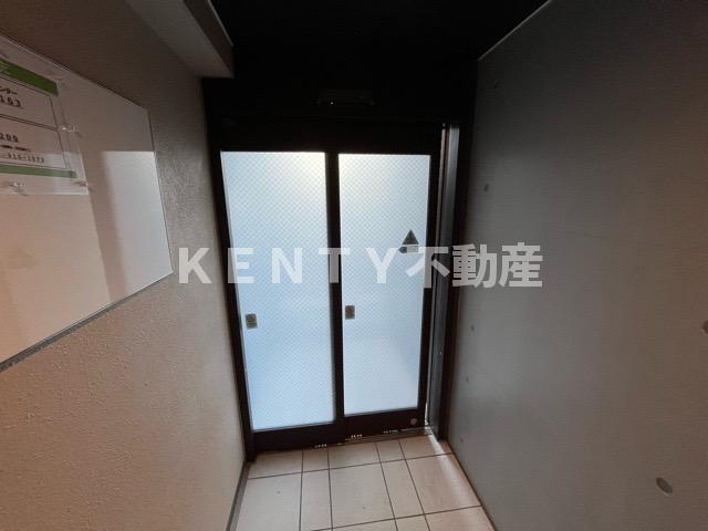 ロビー　落ち着いたロビーです