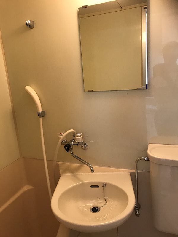洗面設備　※別のお部屋のお写真です。御参考までに。