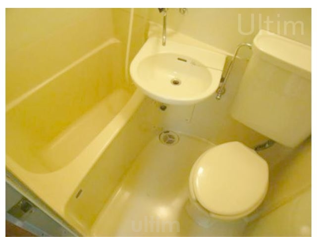 バス・シャワールーム　※別のお部屋のお写真です。御参考までに。