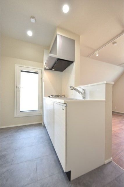 キッチン　☆使いやすいシステムキッチン☆