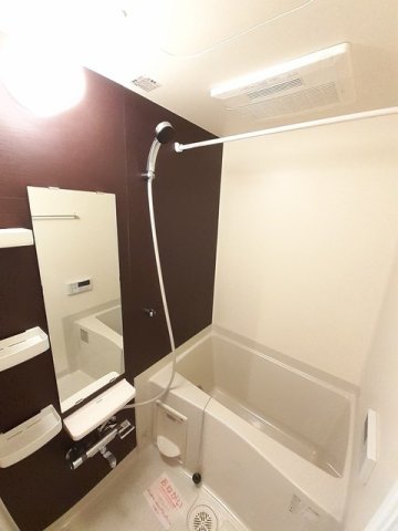 バス・シャワールーム　きれいなお風呂です