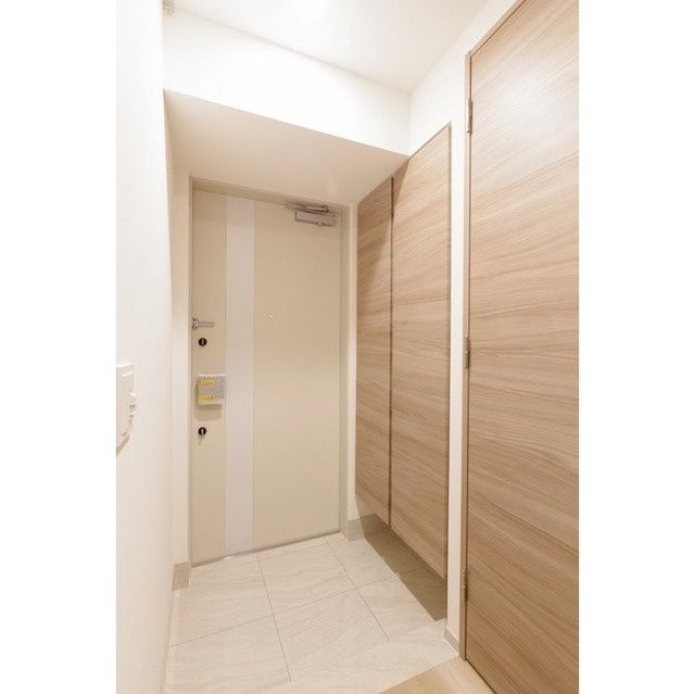 玄関　ラティエラ板橋　板橋区板橋1