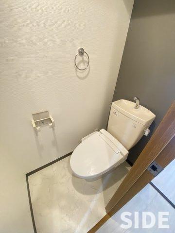 トイレ　※別号室参考画像