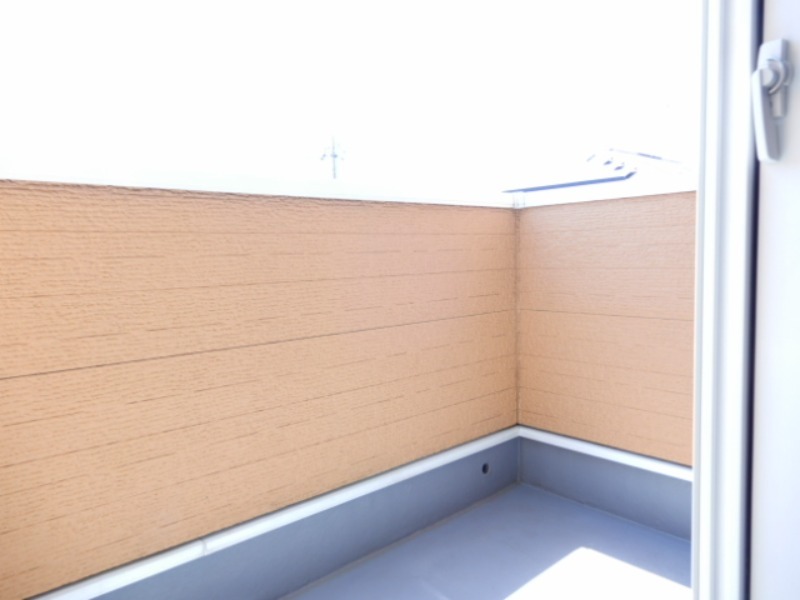 バルコニー　図面と現状に相違がある場合には現状を優先