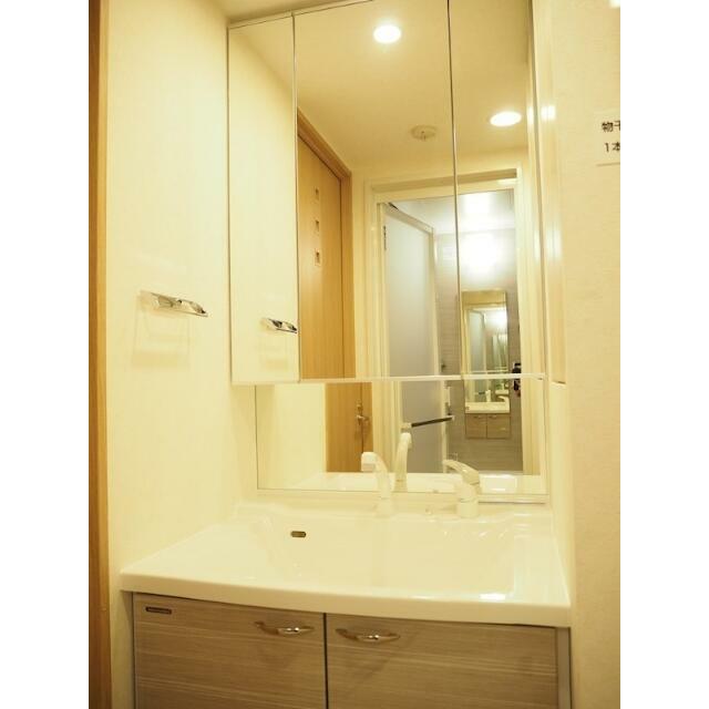 洗面設備　独立洗面台