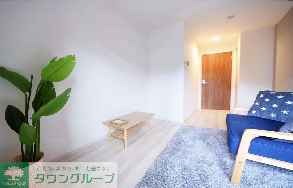 居室・リビング　モデルルームの写真になります