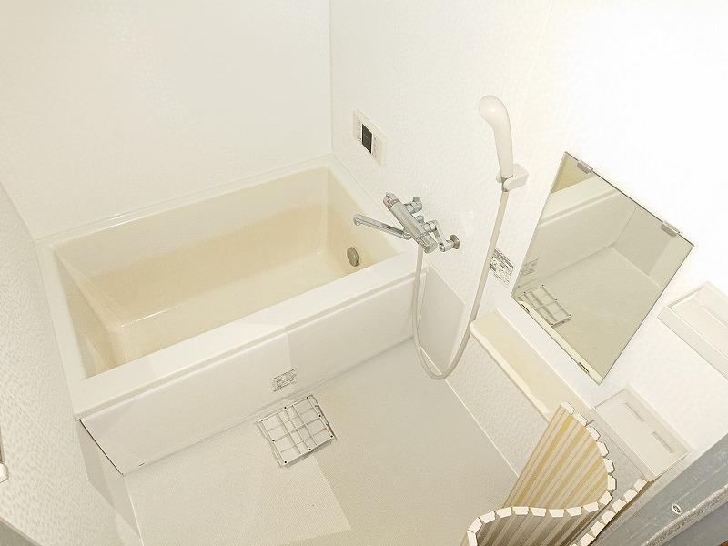 バス・シャワールーム　追焚付バスルーム