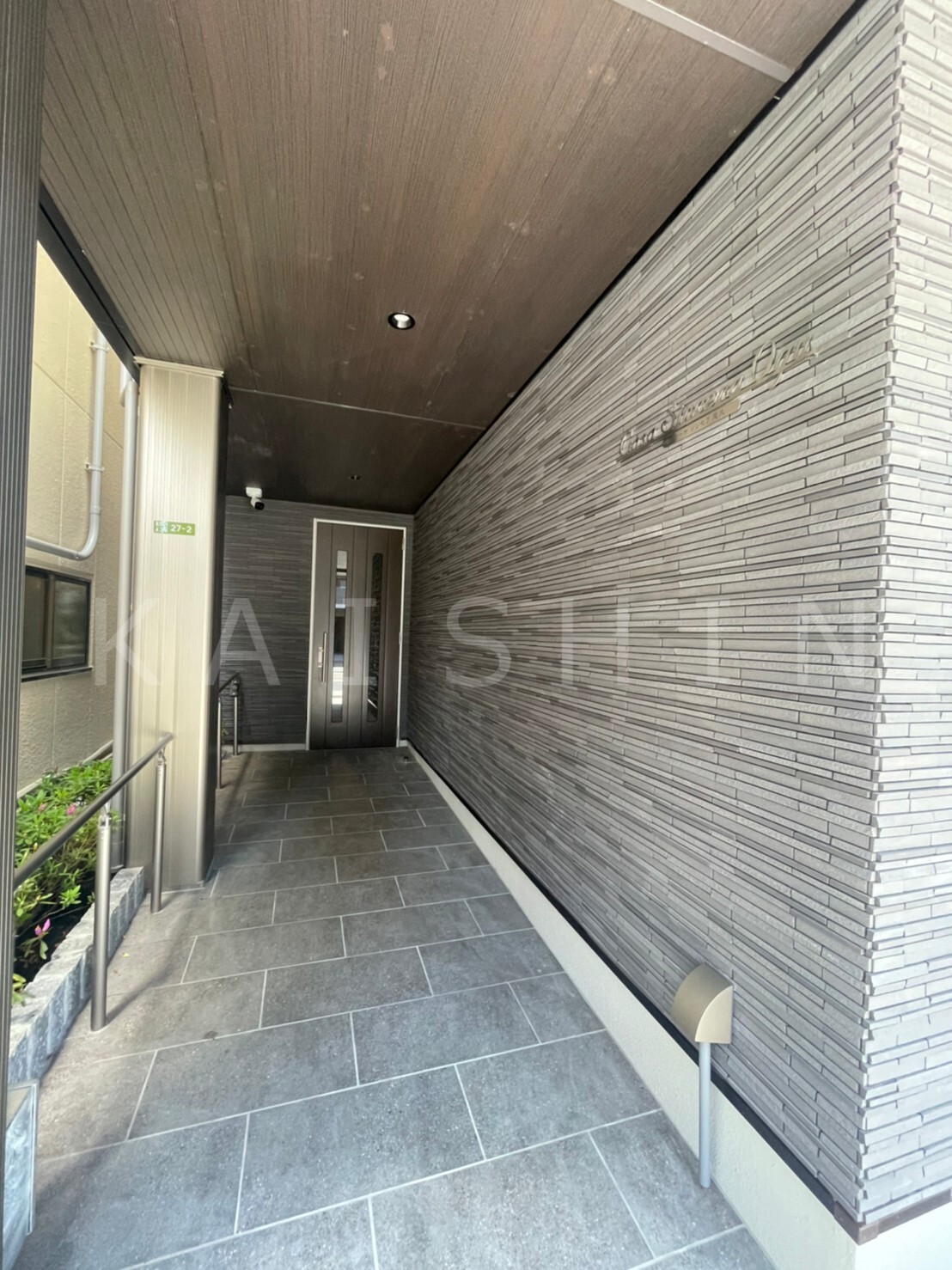 エントランス　完成予想パース