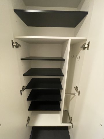 収納　同建物反転タイプを表示しています