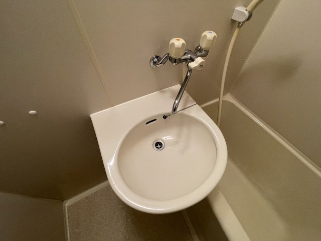 洗面設備　使いやすい洗面所です