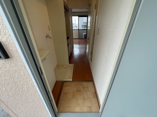 玄関　落ち着いた玄関です